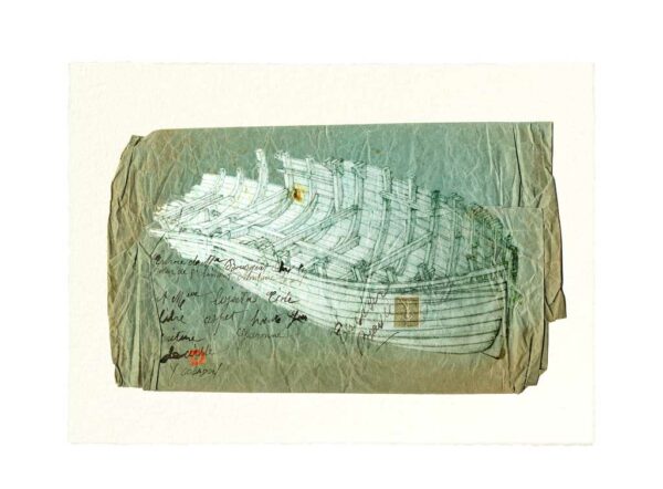 Carte postale. Coque de bois sur la plage, aquarelle, Yves Coladon artiste peintre graveur