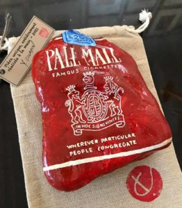 Galets peints à la main, pièces uniques. Paquet de Pall Mall. Yves Coladon Artiste peintre à Dieulefit, Drôme